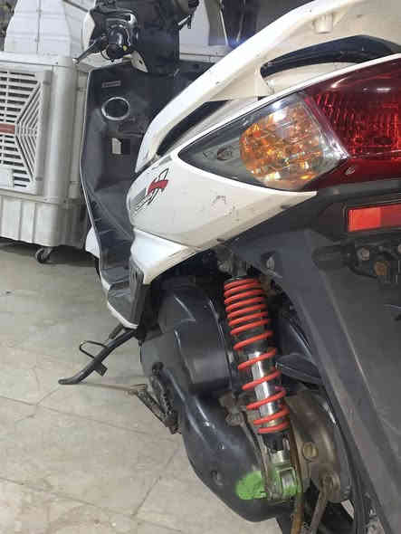 السلام عليكم سكنس فحل للبيع كامل مكمل دراجه نظيفه ومكينه ناعمه المكان البلديات رقمي ***********
تعال وتدلل
