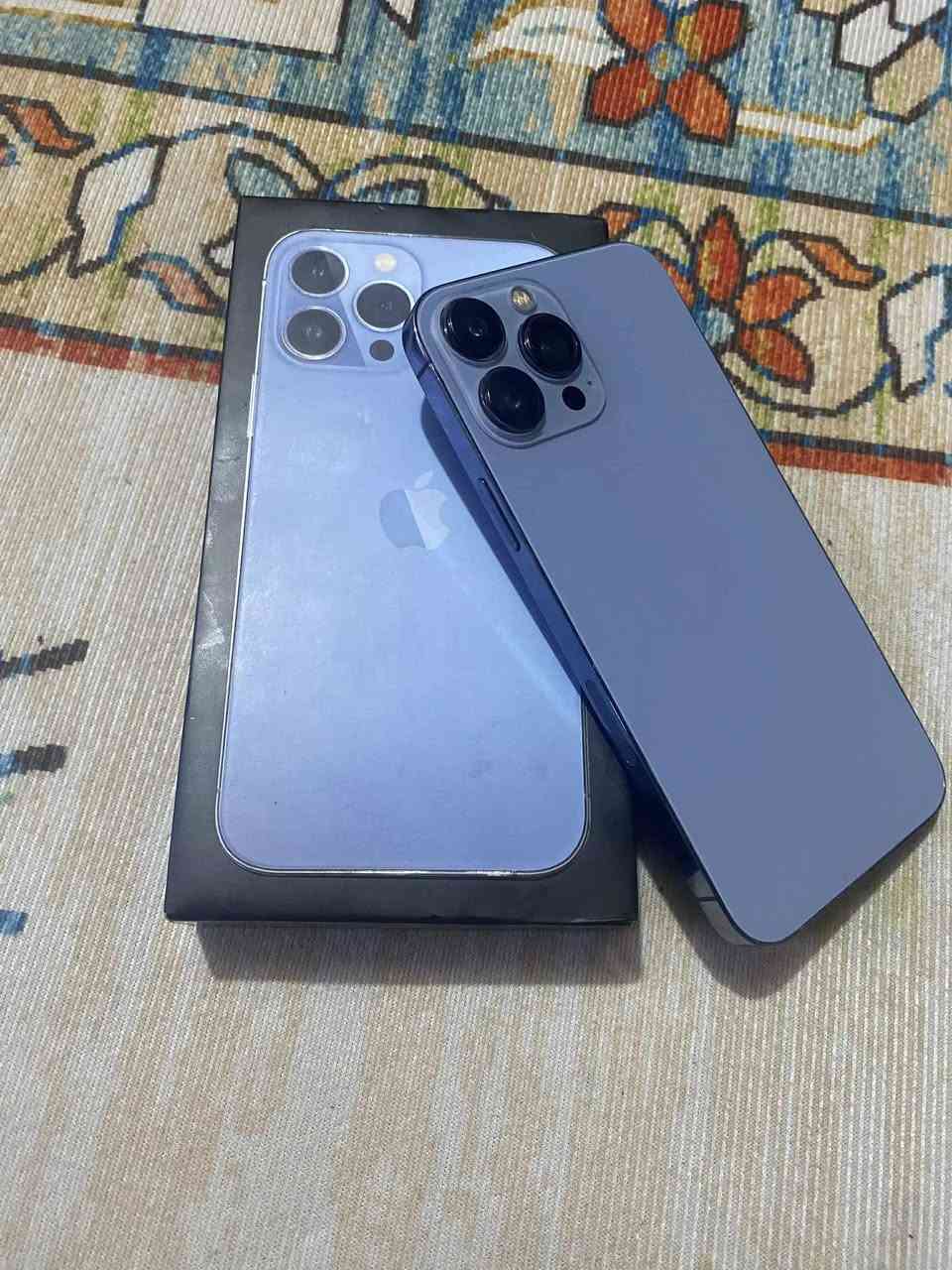 إيفون 13 بره ماكس ذاكره 256 لون بحري امبدل شاشه وبطاريه الشاشه لا تعلك ولا تشكل أمنت الله شاشه حلوه والبطاريه ماكو أي صرف أمنت الله للبيع أو مراوس حسب القناعه السعر 460 ملحقات كامله وكرتون مطابق كدام عينك مكاني حله مركز قرب مرور بابل للتواصل ع الرقم *********** فقط واتساب.
