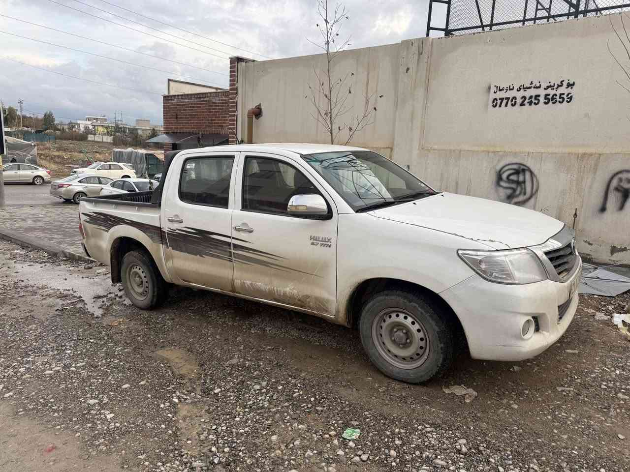 تۆيۆتا مه رزيه بؤ فرؤشتن ٣ پارچه ى پێشى ره شه بئ ناو گرتن و بئ ده عم ده رگاكانى بيلاده نه كراوه ته وه به كامل پارچه ره ش ئه ى فرؤشم مه كينه ى ٥مانگه كامل ته عمير كاوه به عه شياى بيلاد و مه زبوت هه مووگيانى به شه رت يه ك دينار مه سره فى تيا نيه به ناوى خؤمه وه يه ره قه م و سه نه وى تازه هه زه ى تازه يه سعرى ١٧٣ كه ميك مه جال
***********
***********
