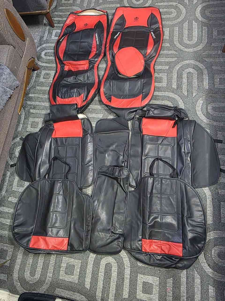 السلام عليكم دوشمه جوكر للبيع مستخدمه شهر واحد كامله بملحقاته حته غلاف لستيرن  ب 50 الف ترهم لجميع انواع السيارات 
***********
