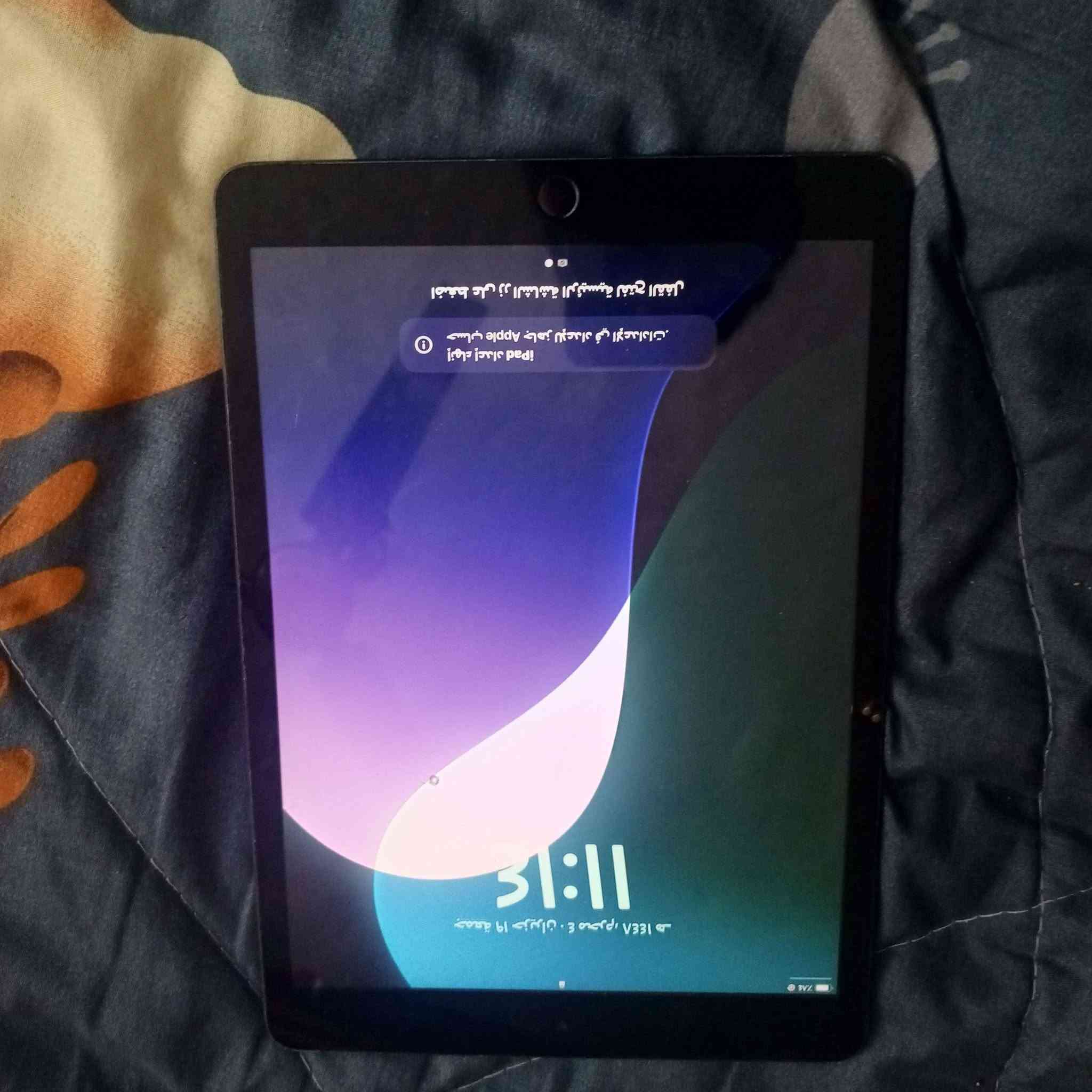 ايباد 7 ذاكرة 32 
بصمه تشتغل جدا نظيف الايباد 
مكاني بغداد العبيدي 
***********
