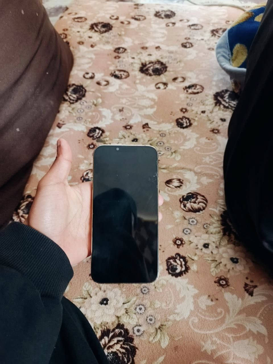 يا الله سلام عليكم خوان جهاز ايفون 13برو ماكس لجهاز مبدل شاشه بس شرط لفيس لايدي شقال
ذاكره256 لفطور بل لزكه فقط لجهاز للبيع ومروس شعندك نزل


**إذا كنت صاحب هذا الإعلان وتريد حذفه لأي سبب، رجاءا أرسل رسالة إلى الدعم الفني**