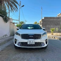 كيا سورنتو خليجي رقم بغداد مشروع وطني موديل ٢٠٢٠ شكل ال٢٠  دبل شباك شك...
