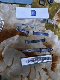 ايباد ١١ • ١٢٨ • ساعة ابل ٩ ٤٤