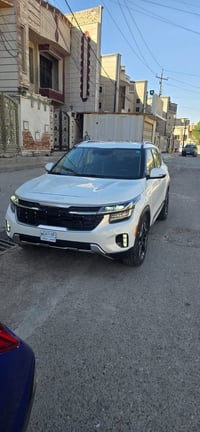 للبيع سيارة كيا سيلتوس موديل 2024 🔹 اللون: ابيض 🔹 وارد: ( أمريكي) 🔹 مم...