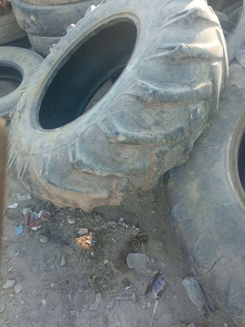 تايات البيع زوج 38//6//13//تكه 18/4//30 ستفسار ***********
