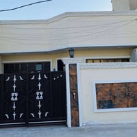 المساحة 160م بناء طابوق  طابق واحد   البيت بناء جديد واستخدام قليل كلش...