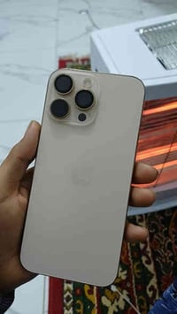 أيفون ١٦ برو ماكس ذاكره 256شرق اوسط جهاز نضيف فول البطاريه ٩٥. 0774353...