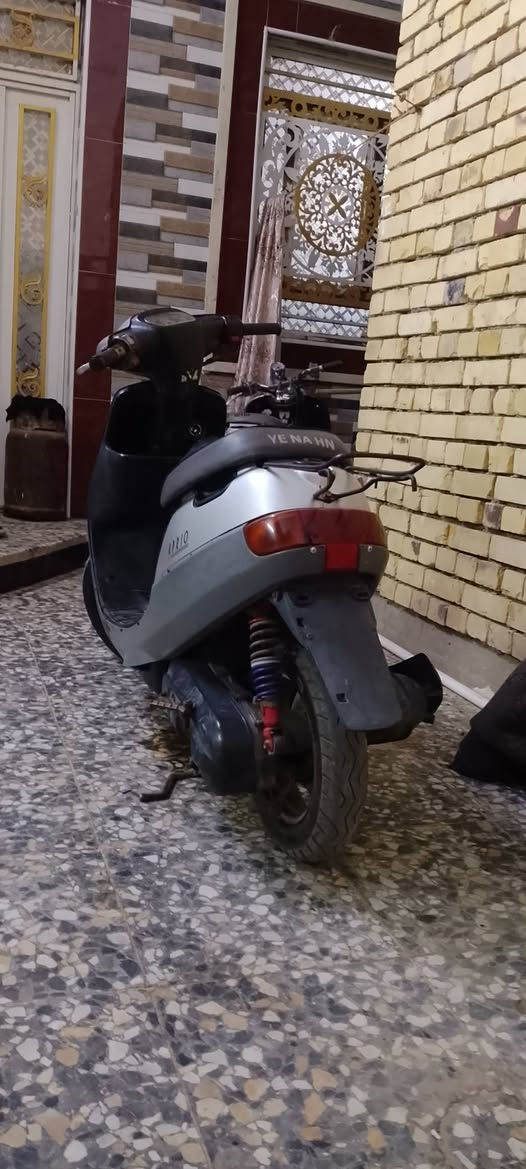 بتره خطين دراجه نضيفه ونشطه شغاله سلف هندر لايت اشاير قفل جنطه دبلات كله شغال مكينه ناعمه  شلعه كلش قويه سرعه دك 60 دراجه جاهزه ومال جناي السعر 275 مكان ناصريه ‏‪***********‬‏

