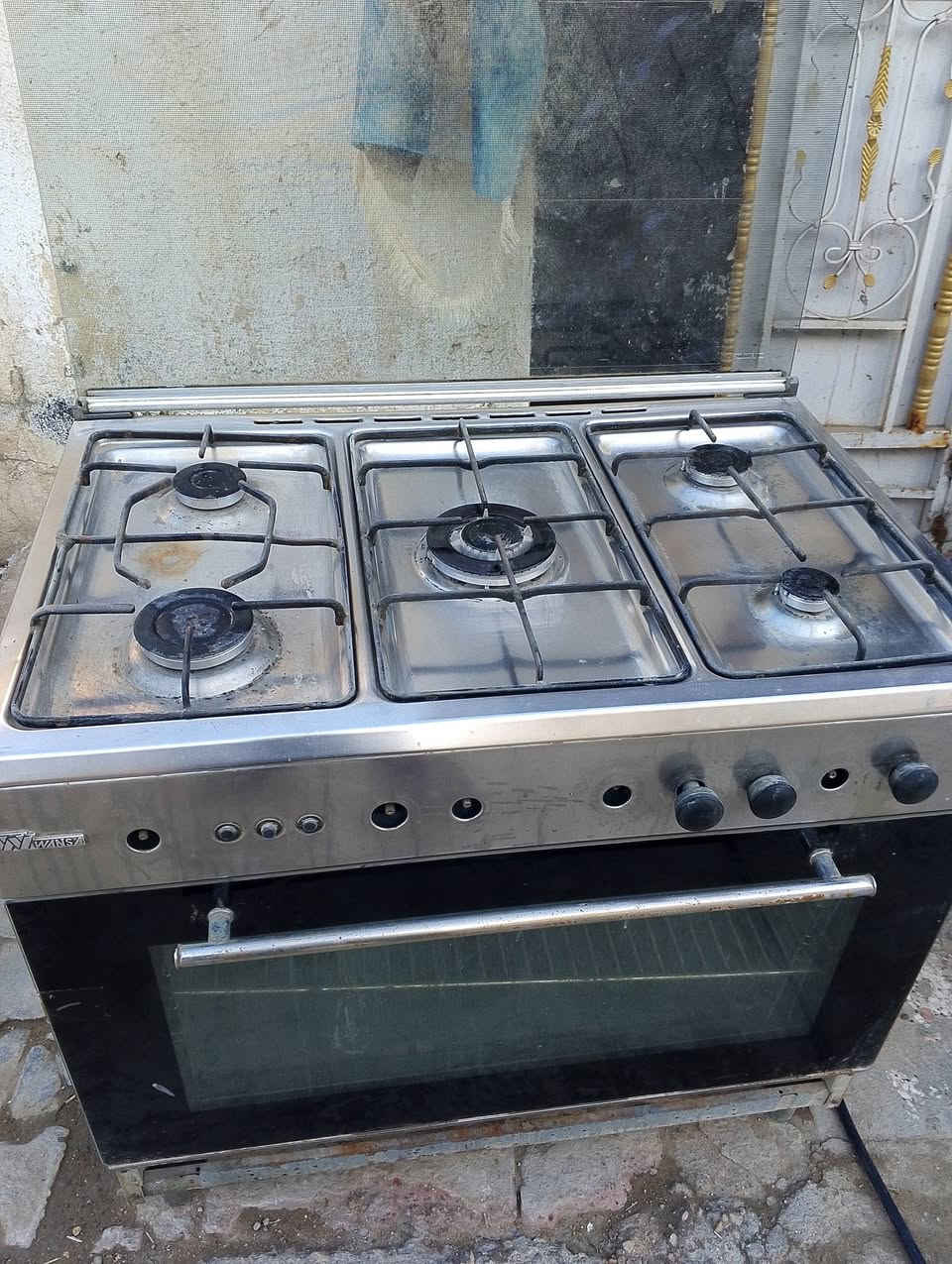 طباخ البيع شغال السعر 250 وبي مجال


**إذا كنت صاحب هذا الإعلان وتريد حذفه لأي سبب، رجاءا أرسل رسالة إلى الدعم الفني**