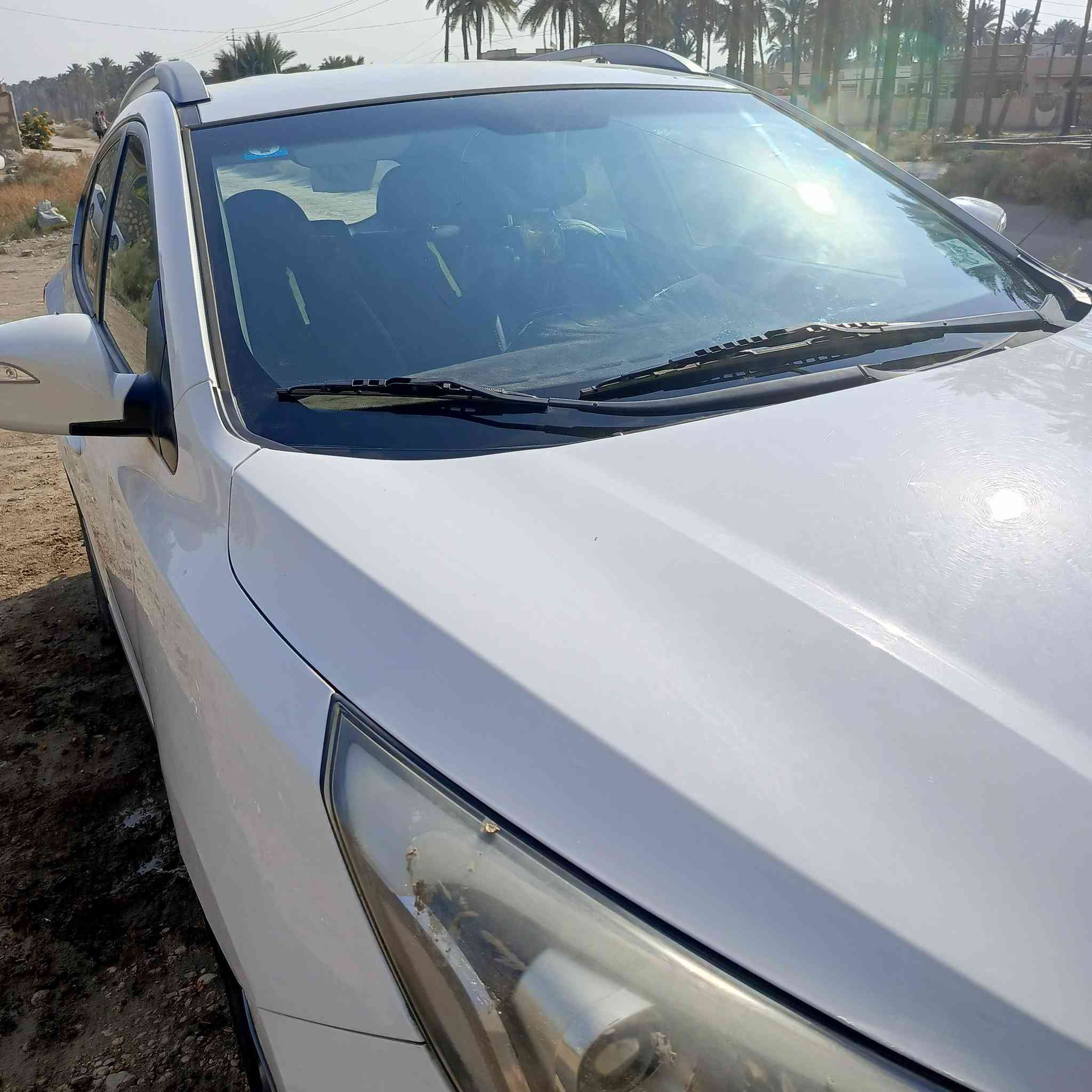 توسان موديل 2015 السيارة كفالة ماعده صبغ بالجنطة مقدار شبر السعر 160 مواصفات المعروفة لايت زنون شاشة كبيرة مكينة كير شرط الفحص *********** رقم بابل الإنكليزي هزه وسنوية وفحص سونار
