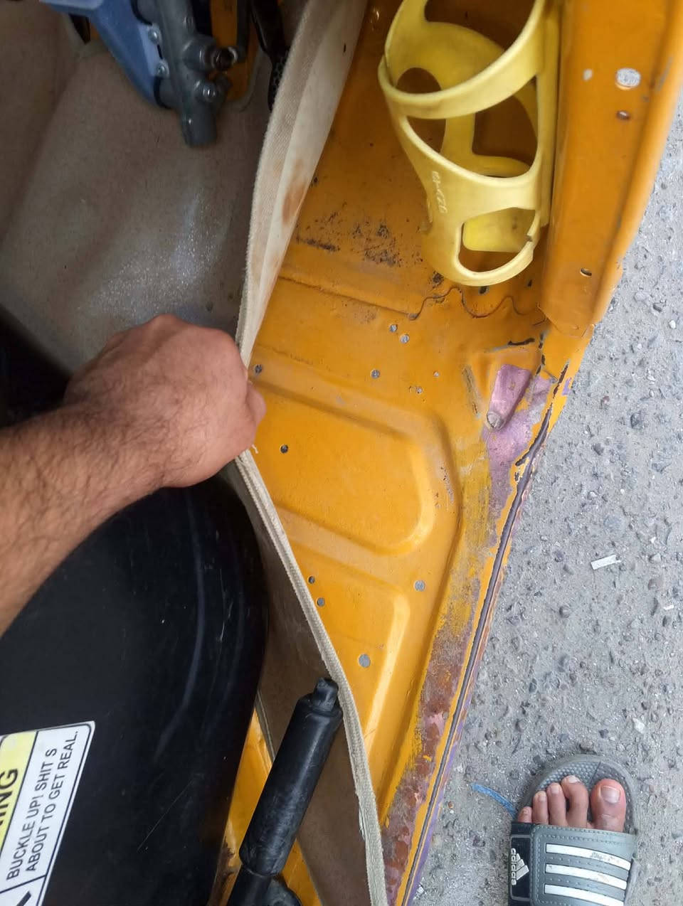 سللام عليكم تكتك موديل 22 التكتك نضيف محرك لا تنقص ولا تبخير  تكتك بدون اوراق التكتك ماترقم ابيع مثل ماشتريت كوم حديد هل موجود مكاني تقاطع درويش السعر 5500 وبيهة مجال


**إذا كنت صاحب هذا الإعلان وتريد حذفه لأي سبب، رجاءا أرسل رسالة إلى الدعم الفني**