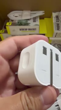 شاحن ابل • ٣٥ واط • باله امريكي