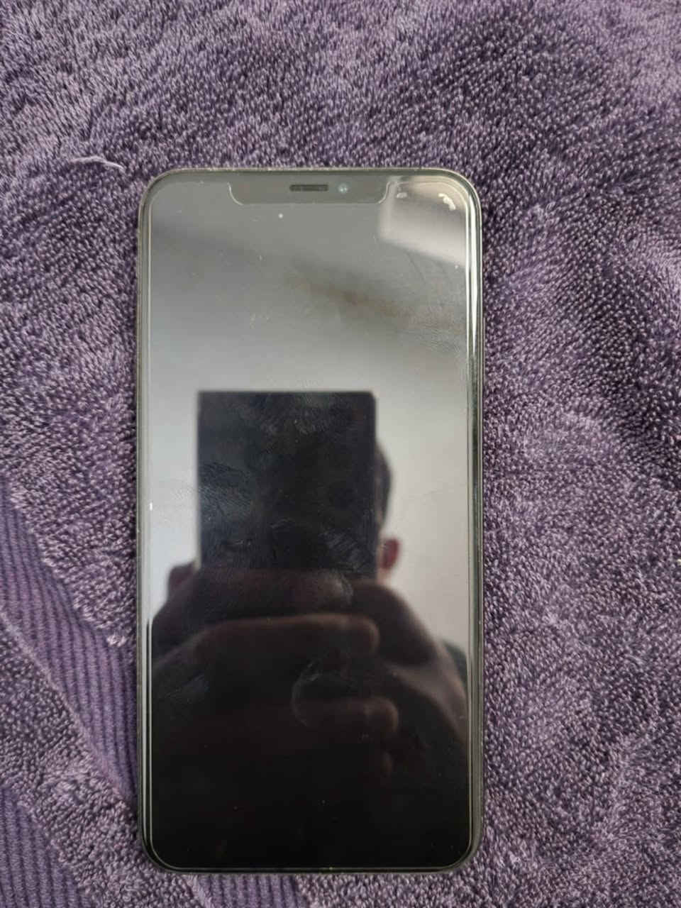 السلام عليكم متاح جهاز آيفون iPhone XS Max
الذاكره 256
نسبه البطاريه 81 
الجهاز نضيف ومداخل تصليح والله أجاني هديه من امريكا
سعره 350 وبي مجال


**إذا كنت صاحب هذا الإعلان وتريد حذفه لأي سبب، رجاءا أرسل رسالة إلى الدعم الفني**