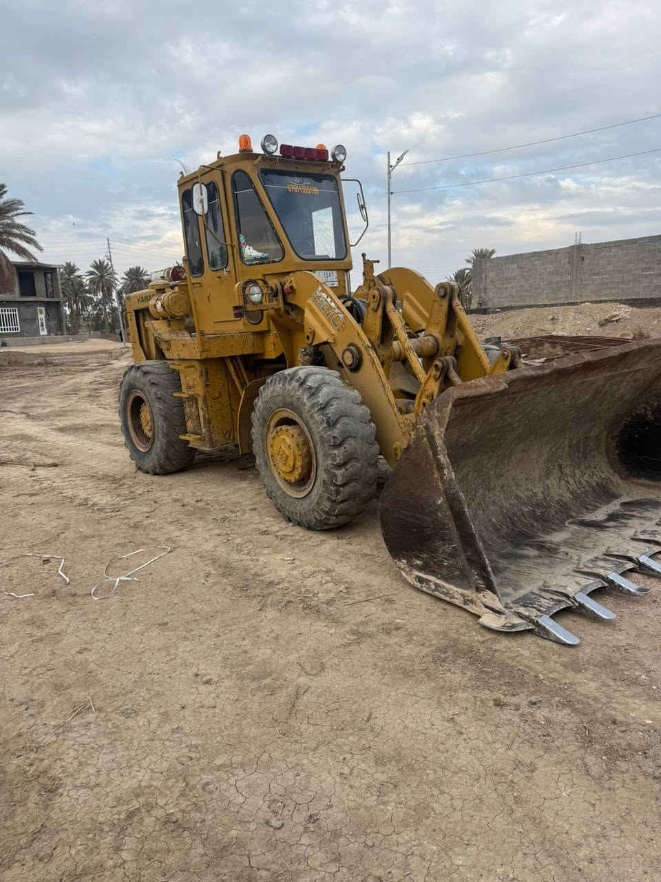 سلام عليكم ٧٠بي بلادي السعر٢٤٠ورقه وبي مجال***********
