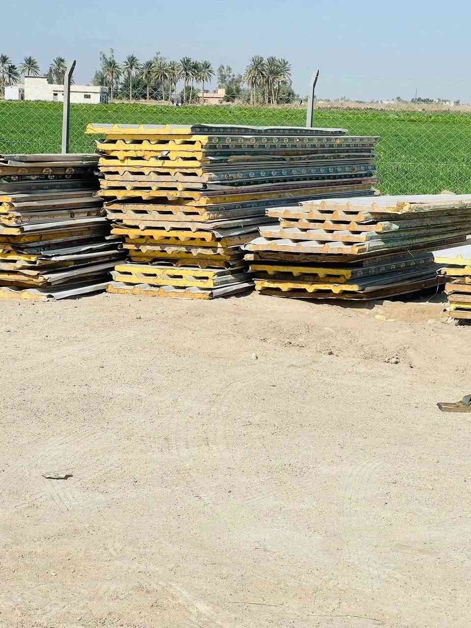 سندويج مستعمل وجديد كافة القياسات متوفره 
المستعمل جدا نضيف .. البصره للاتصال ***********
الجديد واصل ب 11.500
المستعمل ب 10 البصرة, العراق
