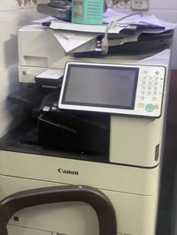 طابعه كانون الاصليه مابيها اي خلل  اريد ابيعها ب700 الف✨ قفل لان مضطره...