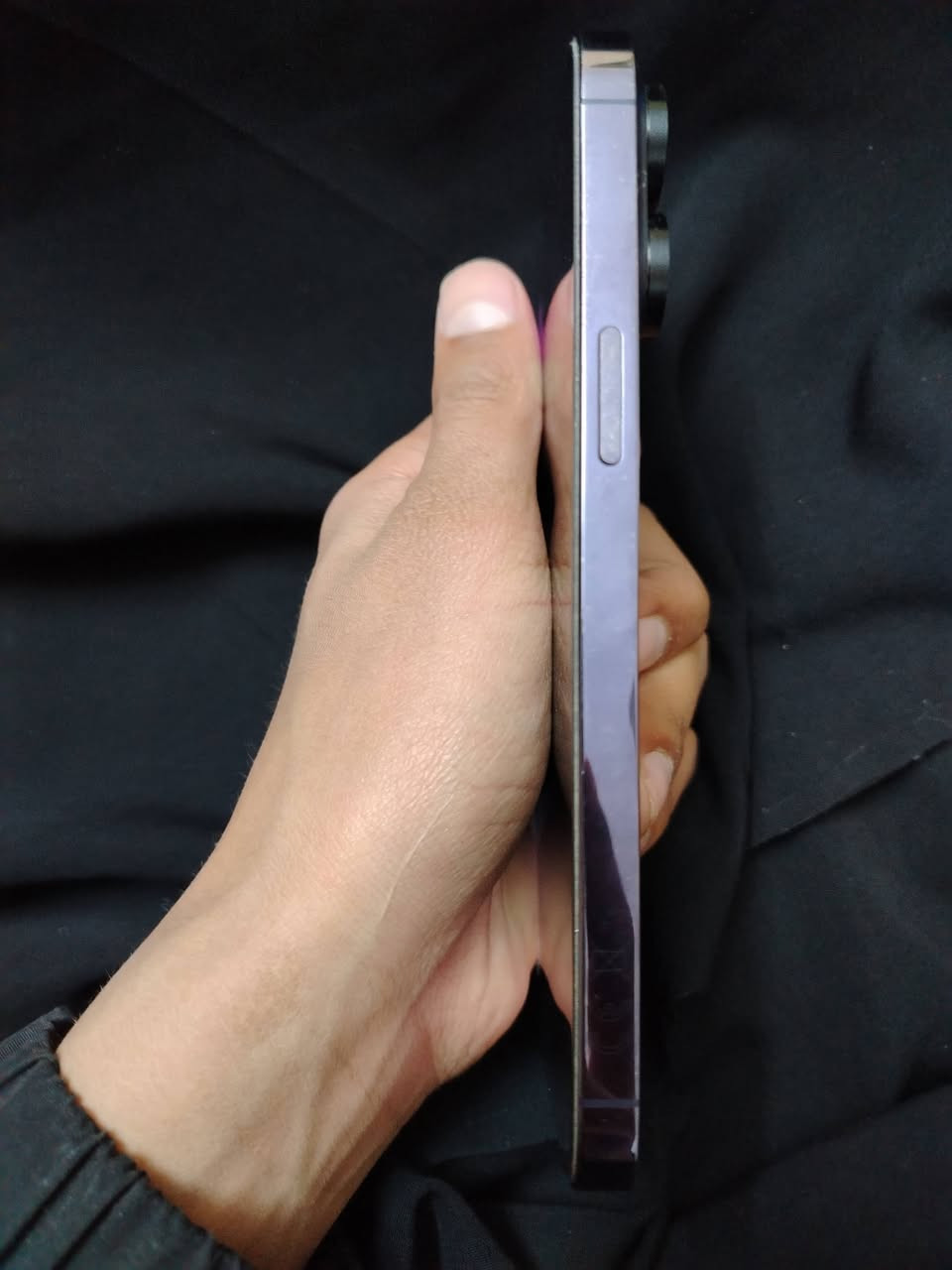 سلام عليكم ايفون 14 برو ماكس ذاكرة 256 رام 8+8 البطارية مثل ما كدامك بل صورة الشاشة مابيه شي نضيفة كلشي بي شغال موقع بغداد البلديات شارع المصرف بضهر المصرف

للاستفسار ***********
