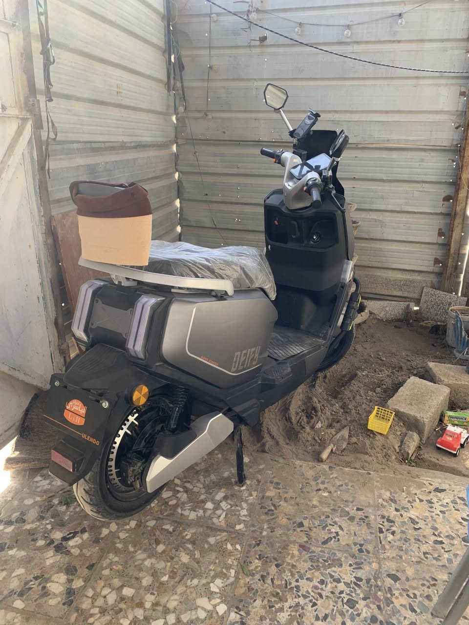 للبيع بمليون و٣٠٠
٦ بطاريات 
استعمال قليل 
٧٥ كيلو حقيقي 

***********
