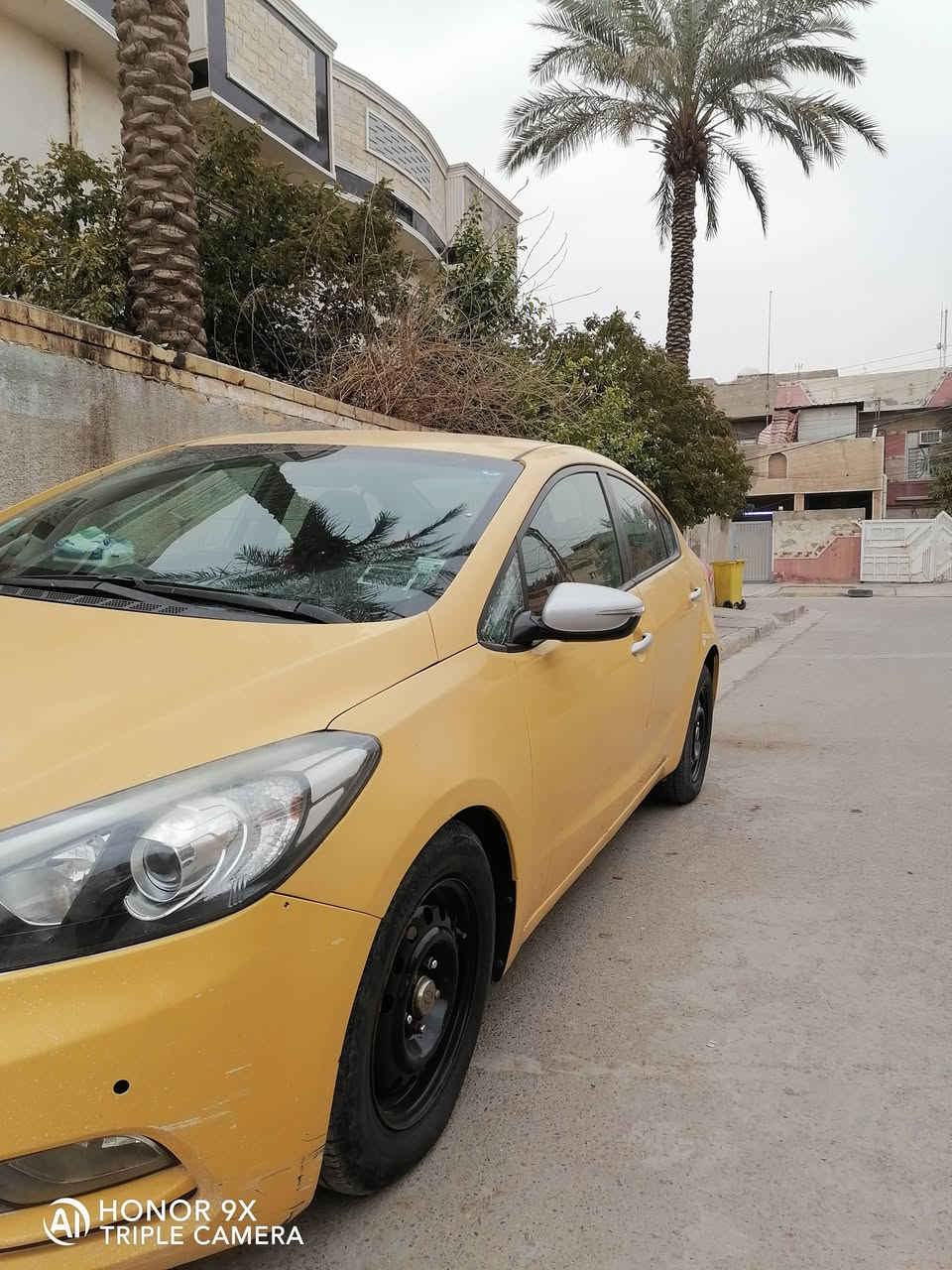 السلام عليكم.. فورتي وارد 2016 للبيع او المراوس بسياره أحدث رقم بغداد محرك 2000 دوش المرغوب كير ومحرك وصدر وتبريد خير من الله صور الحادث بالمنشور وبالعراق جاملغ امامي عكس السايق والصندوك تخم تاير وباتري جديد مكاني بغداد السعر102 بيه مجال ***********... *********** واتساب
