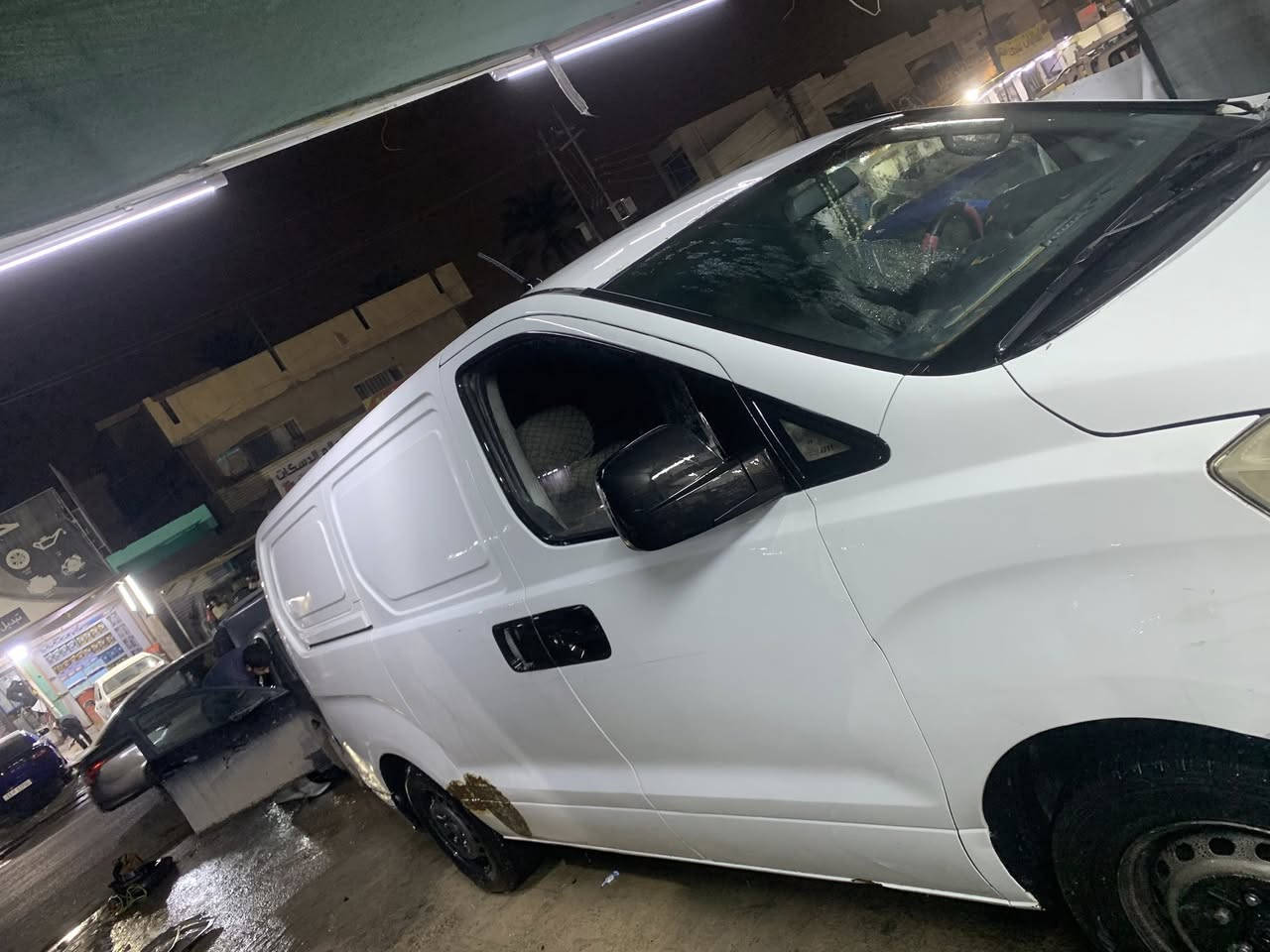 سلام عليكم ستاركس موديل 2009 فان رقم سليمانيه للبيع او مراوس ب كيا السعر 95 وبيها مجال ***********
