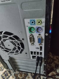 معالج Core i3 • رام ٤ جيجا • هارد ٥٠٠ جيجا