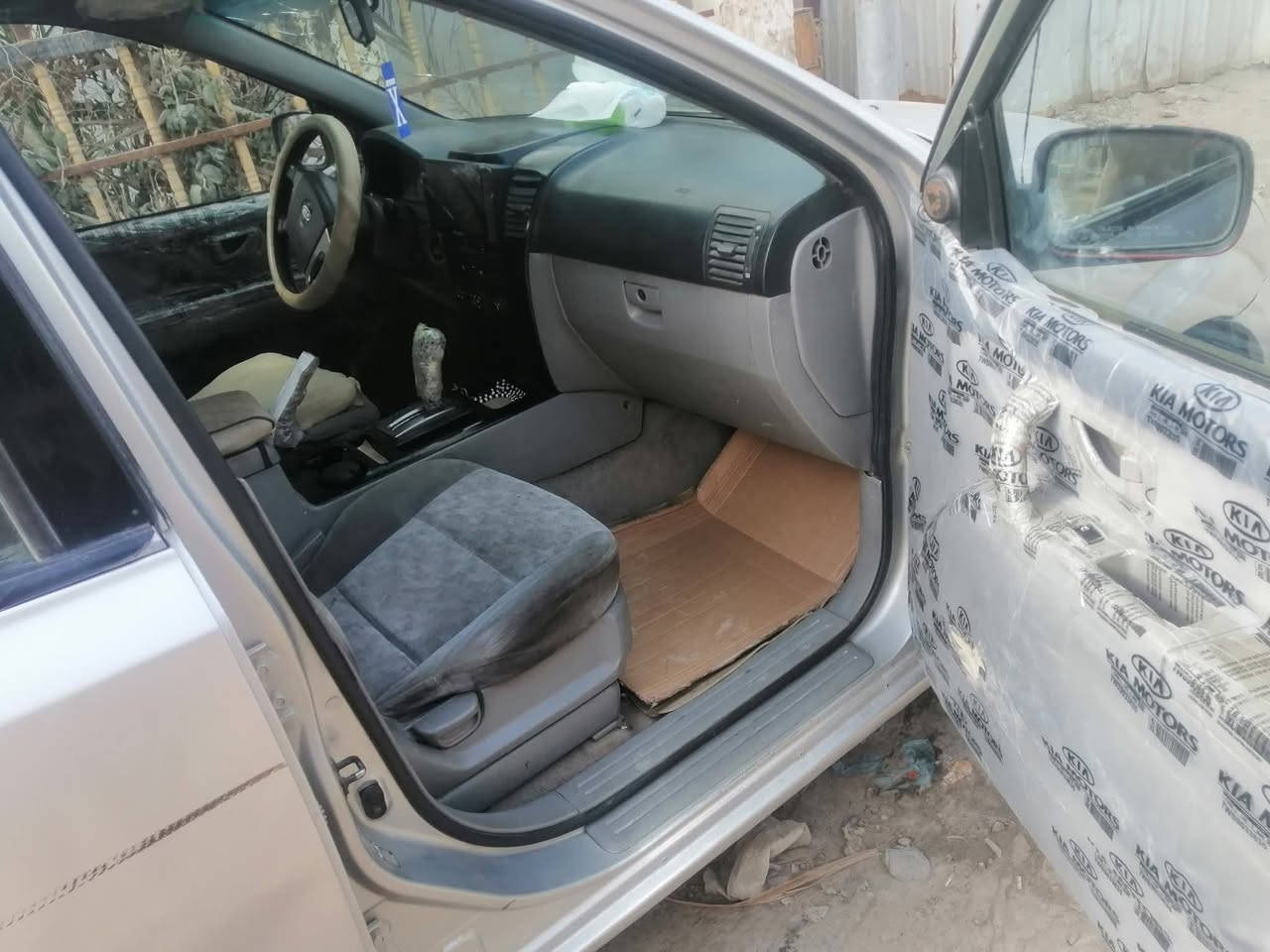 سورنتو الشكل القديم 2004 رقم انكليزي بغداد بيهه حزام صبغ 
كامت ابيع عله وضعهه استفسار اتصل وتدلل
55 $ حاسبلك مكينه جديده وحته كير مابيه أصلح ولا يمنه غراضهه
***********
