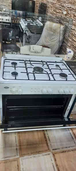 ام تباخه وة ك تازه وايه...300هه زار
***********سليماني السليمانية
