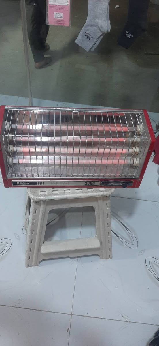 هيتر ناشونال ياباني انتيكة 
4 شموع 
بلادية نقصها فقط رجلين
الاستفسار مراسله الصفحة
او الاتصال ***********
