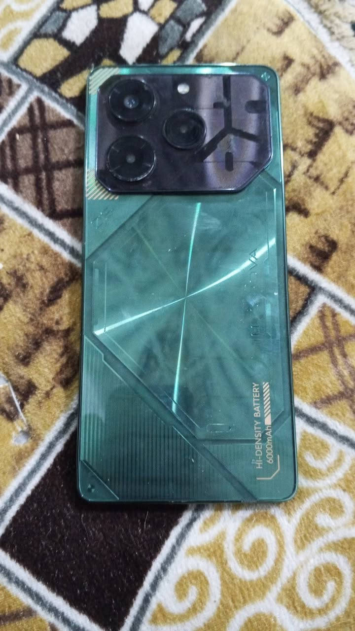 السلام عليكم جهاز تكنو بوفا 6برو5g   ذاكره 256 والعشوائية12 السعر 150 وبي مجال بسيط......***********
