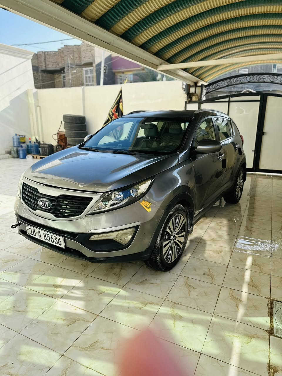 سلام عليكم سبورتج 2016 فول مواصفات للأخير عدا الفتحة بيها صبغ جاملغ وبنيد نفسة مصلح باقي مكفول كير ومحرك شرط مكفولات جاهزة السيارة السعر 135 بيها مجال للشراي مكانها ديوانية استفسار ***********
