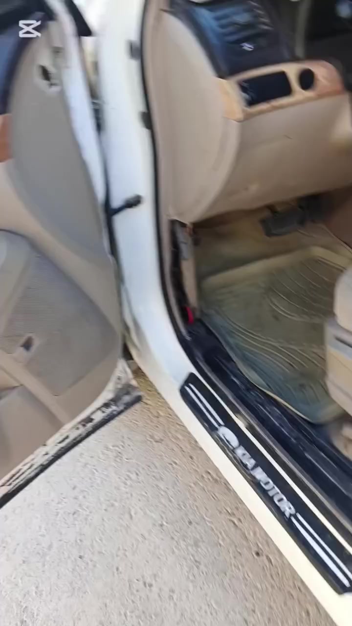 لسلام وعليكم سيارة مهافي موديل ٢٠١٣ مكلوبه مكينه محور بطه ٣الف للبيع إلي يحب يتصل على رقم ***********
