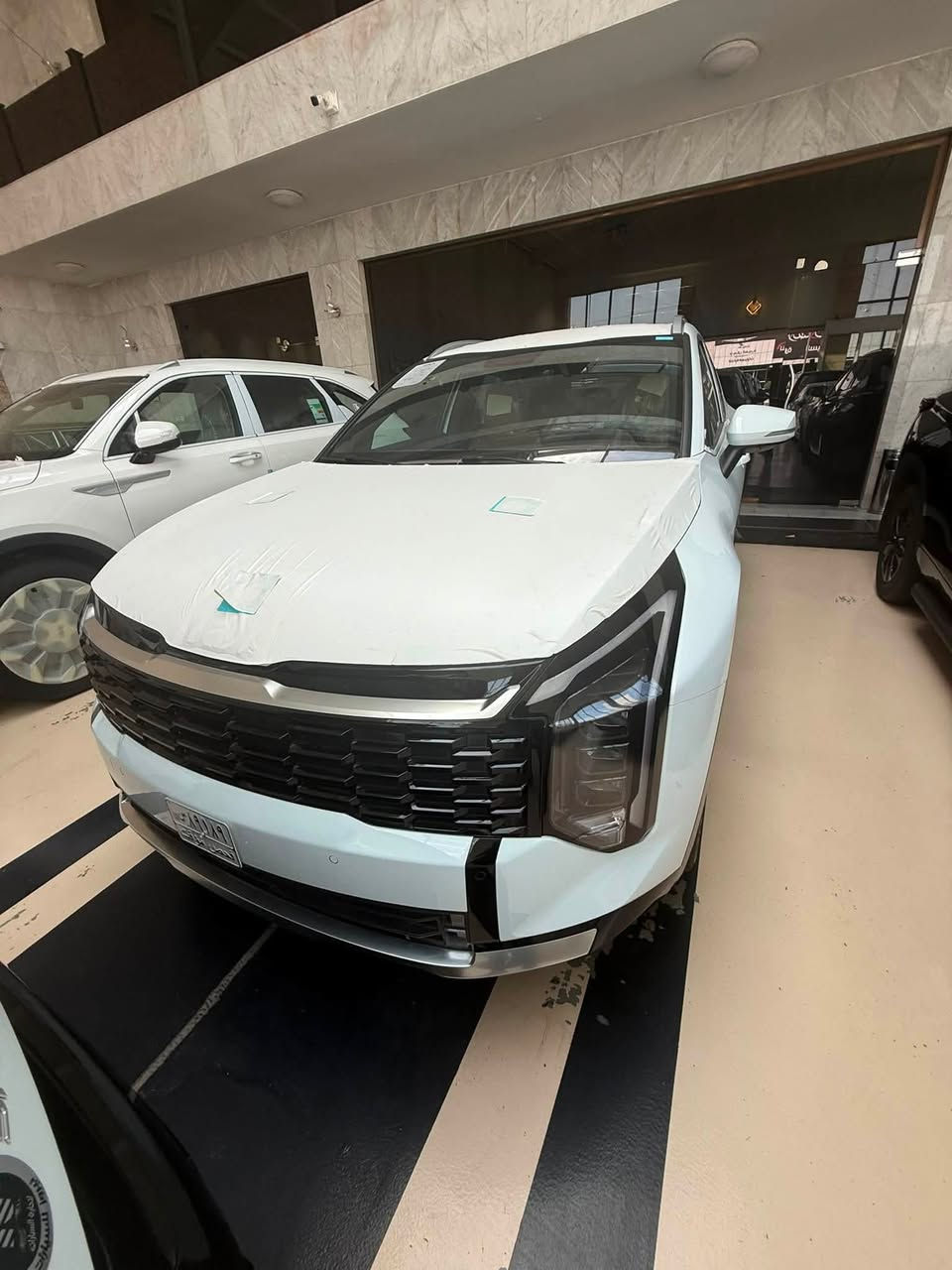 �✨ شركة نيروز لتجارة السيارات ✨🚗
📍 العنوان: بغداد – معرض النهضة – الشارع العام

🔥 وصلت حديثًا

كيا سبورتج فول أوبشن

📅 موديل 2026 و 2025

⭐ قمارة حديد – صندوق كهربائي

🛡️ ضمان دولي + تبديلات مجانية

المواصفات:

🤍 خليجي

🤍 زيرو

🤍 محرك 2.0 لتر

🤍 تشغيل عن بُعد

🤍 بصمة دخول وتشغيل

🤍 حساسات أمامية وخلفية

🤍 مصابيح LED

🤍 كشافات ضباب

🤍 Back Light

🤍 جنوط قياس 19 إنش

🤍 شاشة معلومات وترفيه

🤍 مقاعد جلد

🤍 تحكم كهربائي بالمقاعد الأمامية

🤍 تدفئة المقاعد الأمامية

🤍 مثبت سرعة

🤍 نظام تبريد مزدوج (Dual Zone)

🤍 فرامل إلكترونية (بصمة)

🤍 نظام مانع الانزلاق والثبات

🛡️ سياراتنا تُسلَّم بضمان دولي مع تبديلات مجانية، لنمنحكم أعلى درجات الثقة والجودة.

📞 للاستفسار والحجز:

***********

***********

شركة نيروز لتجارة السيارات

ثقة تُكتسب… وجودة تُثبتها التجربة
