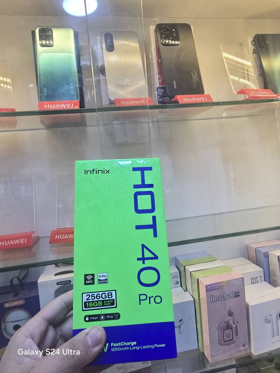 هوت 40 برو
ذاكره 256 رام 16
بطاريه 5000 شحن سريع 33 واط
60 فريم بوبجي 
مستخدم سبوع 
يعني جديد بسعر المستخدم 
👈 مركز القلعه للموبايلات ***********
