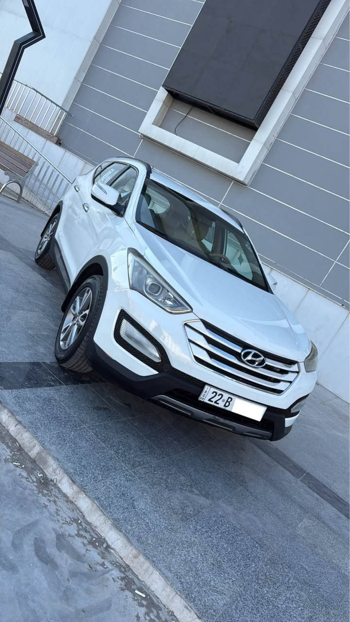 سنتافي 2013 خليجي شكل جديد محرك 2400 دوش رقم اربيل سنويه جديد لحد2028 (جافيه صفحة السايق ومصبوغ عاااام بدون دواخل بجم وحوض كبس سياره احلى من الصوره )
مواصفات:-تبريد 3 قطع، 7 راكب، تحكم ستيرن جهتين، شاشه كامره خلفي، لدات لايتات، اشاير بالمري،كشن جكً، ABS، كًير محرك تبريد صدر بشرط سعر 113$ لاستفسار  *********** كركوك, العراق
