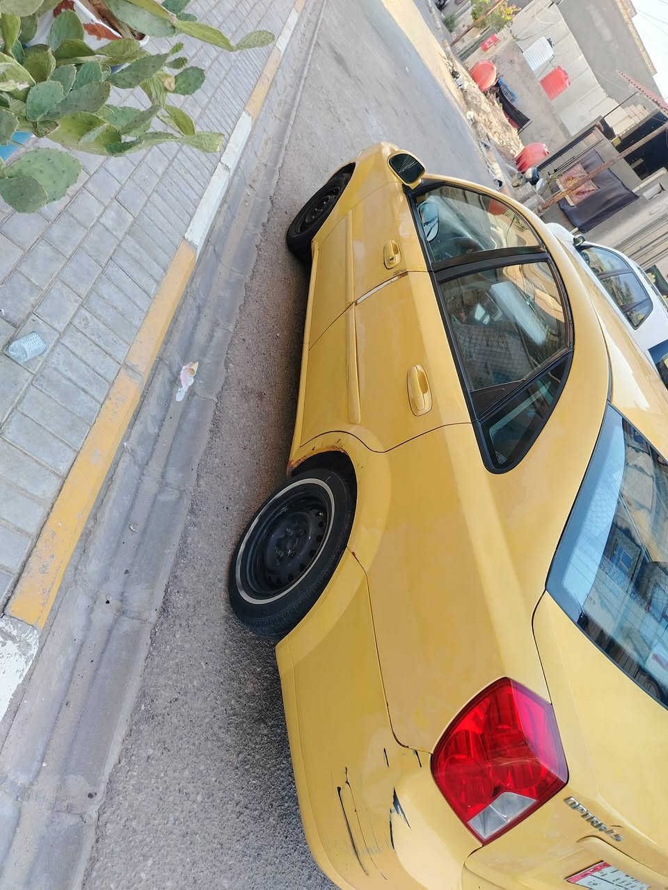 سلام عليكم سياره اوبتره مديل 2010 بسمي هيه غرامه مصفره كير مكينه توني شادهن مال حاويه تبريد شغال سياره جاهزه السعر 55 وبيها مجال ***********

