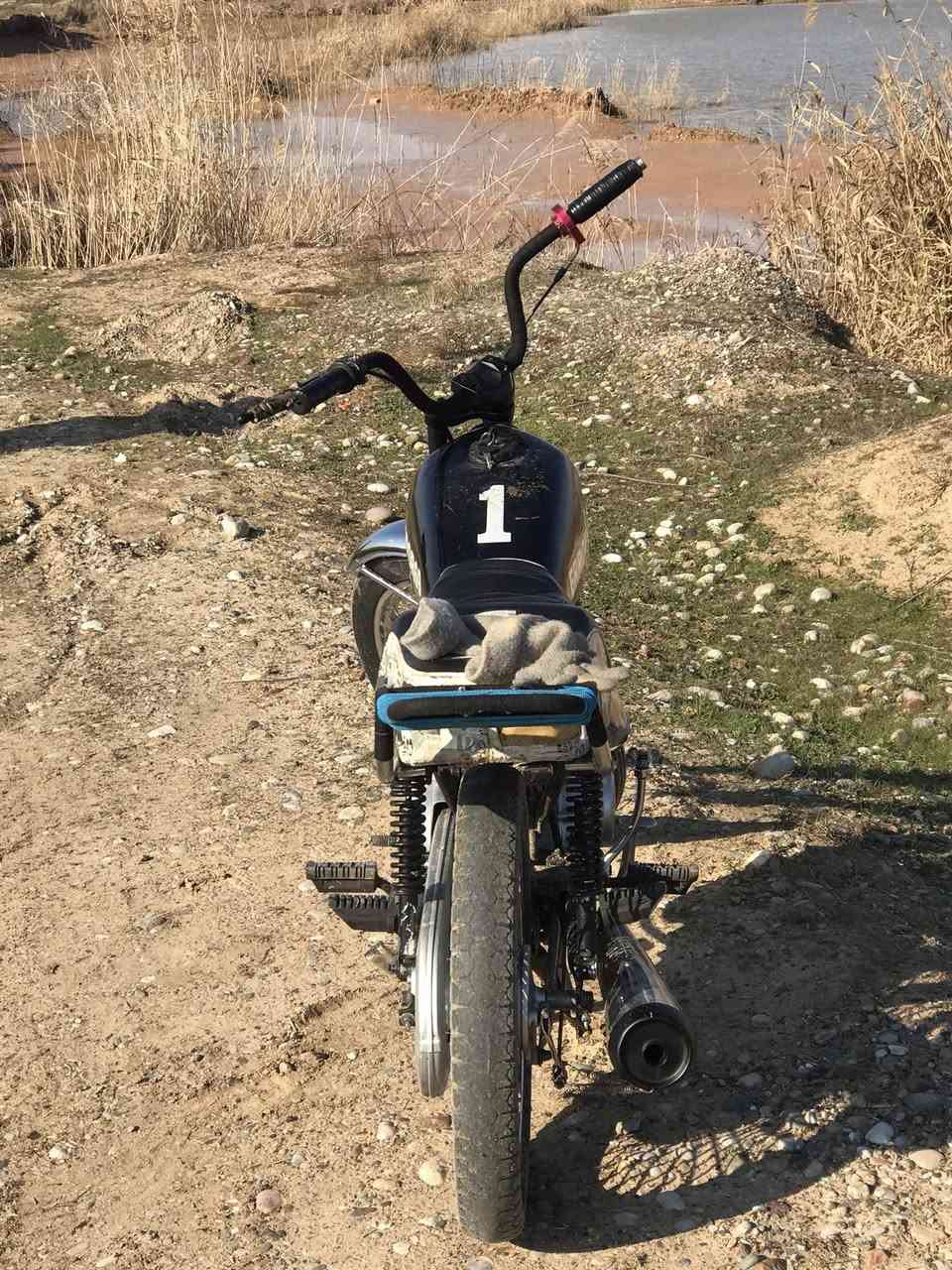 سلام عليكم دراجه نامه شلامچه موديل 23 دراجه خير من الله حلوه او گاعده شراي اتصل ***********
