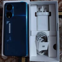 عندي جهاز هونرx7 للبيع مستخدم نصيف ويريد يراسلني على هذا رقم 078363684...