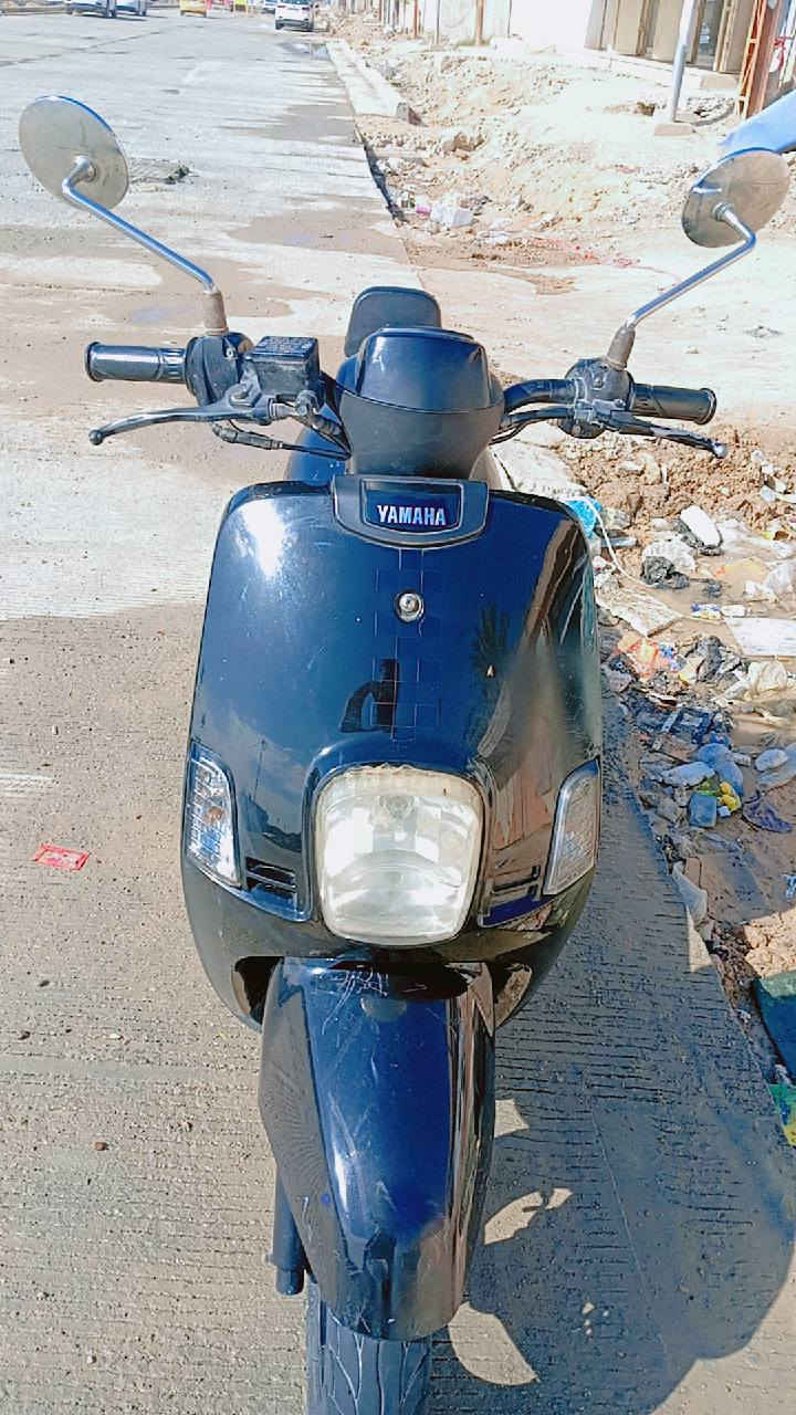 السلام عليكم دراجه ماكس بوليس رمبه استخدام قليل نظيفه جدا نوزل مختمه للبيع مكاني بالاكرمين ***********
