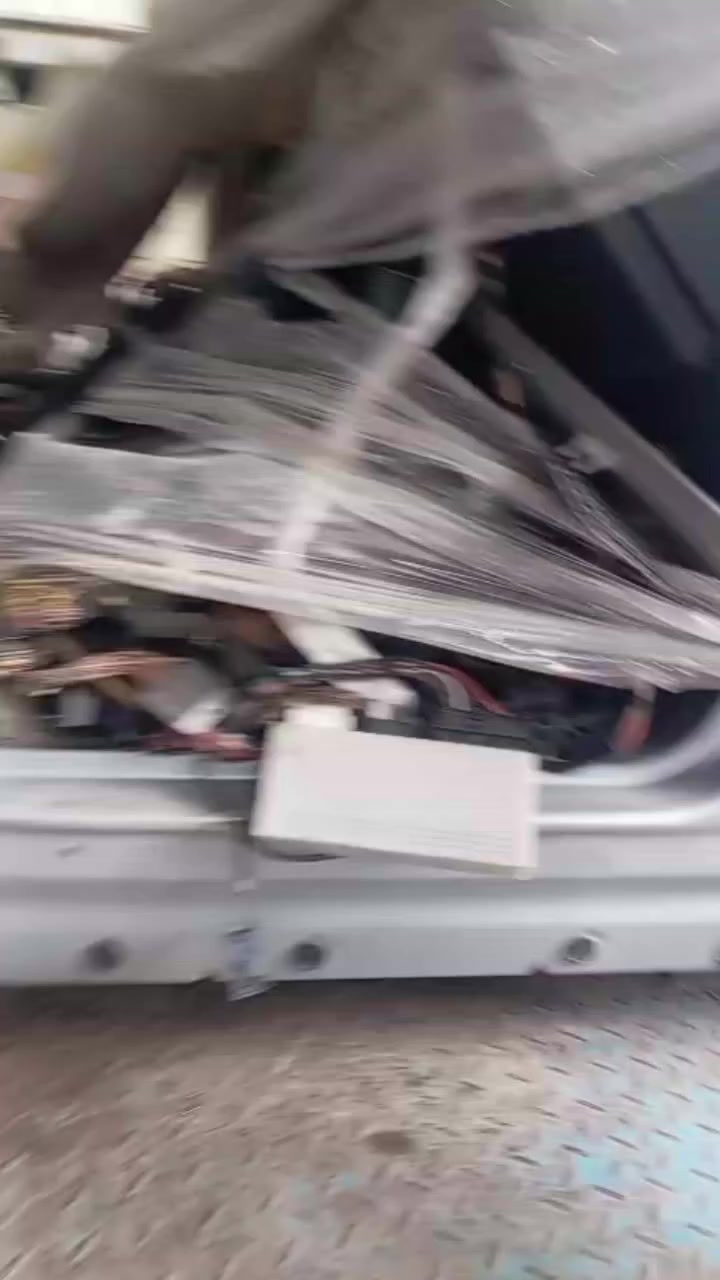 مكينه سوبر/عادي
وصول ادوات رانج روفر 
العنوان السليمانية المنطقة الصناعية 
***********
