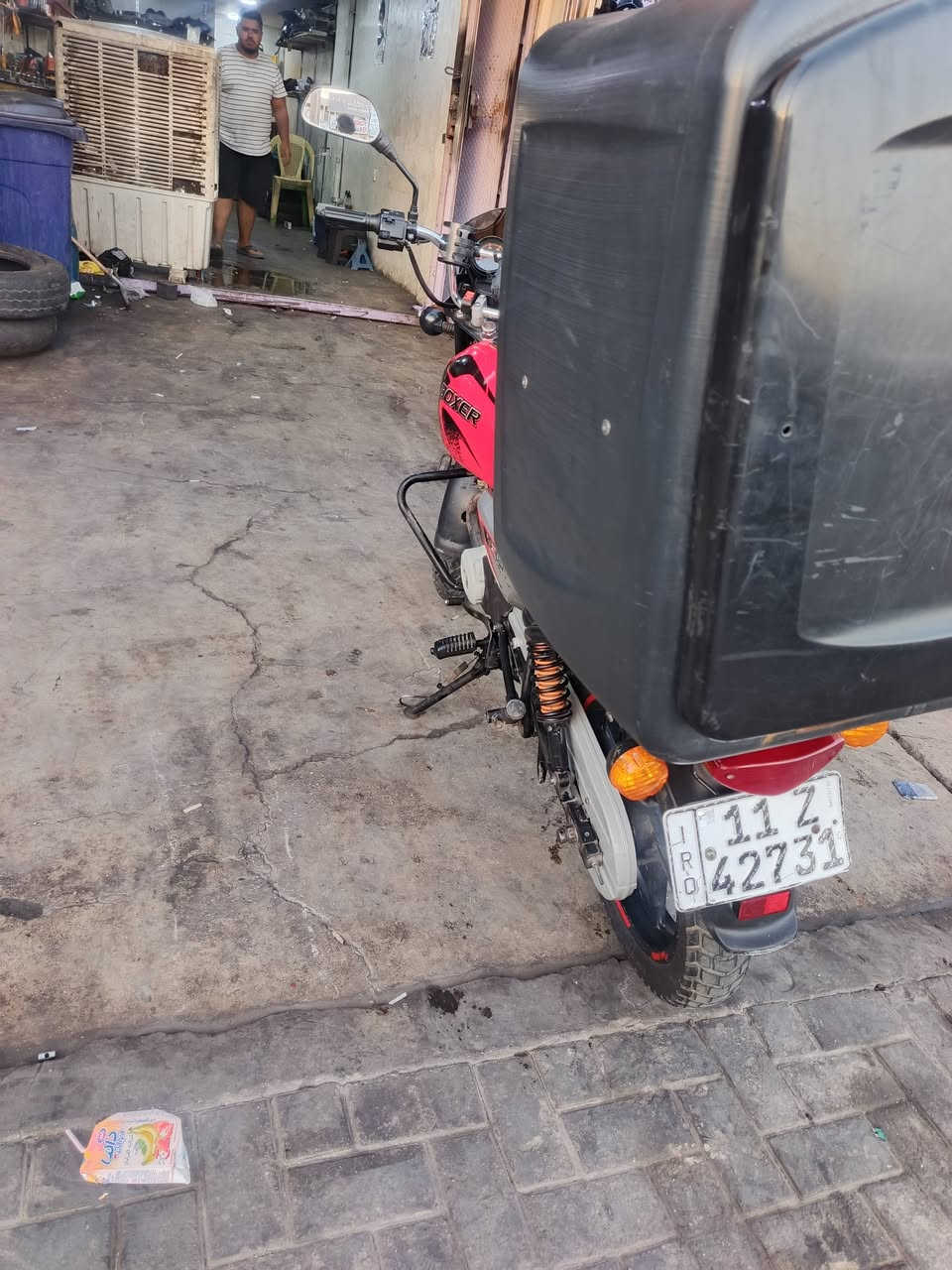 سلام عليكم بوكسر جبلي للبيع موديل 2021
رقم انكليزي شرط التحويل الدراجه جاهزه 
نقص الدواسه رجل العنوان بغداد حي العامل شارع٧ نيسان 
الشراي والي ميتعب يتصل 
***********
السعر مليون ٧٥٠ وبيها مجال للطيبين
