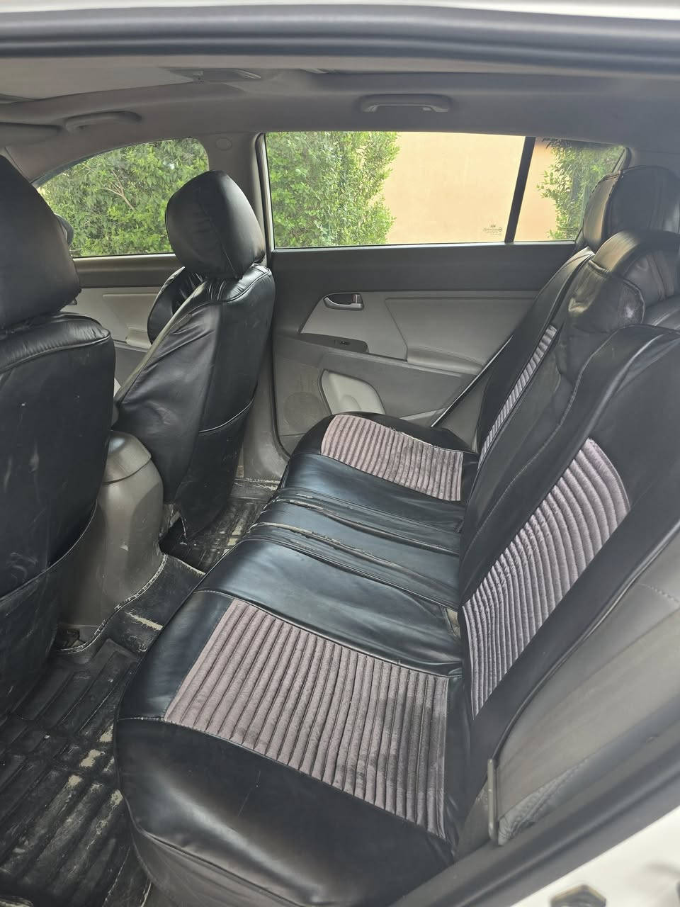 كيا اسبورتج موديل 2012
مابي صبخ فقط كم دائرة بارد 
*********** بي واتساب
