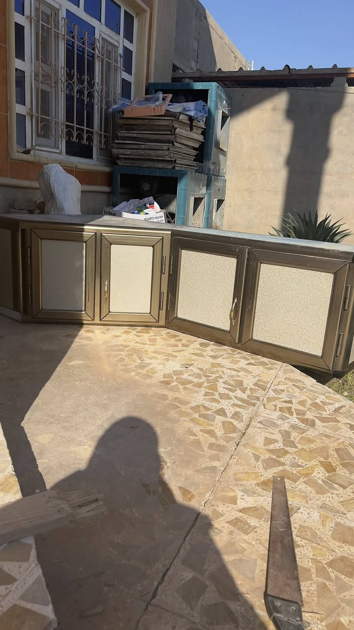 كاونتر ركن زاويه للبيع نضيف كلشي مابي
السعر 125 وبي مجال بسيط


**إذا كنت صاحب هذا الإعلان وتريد حذفه لأي سبب، رجاءا أرسل رسالة إلى الدعم الفني**