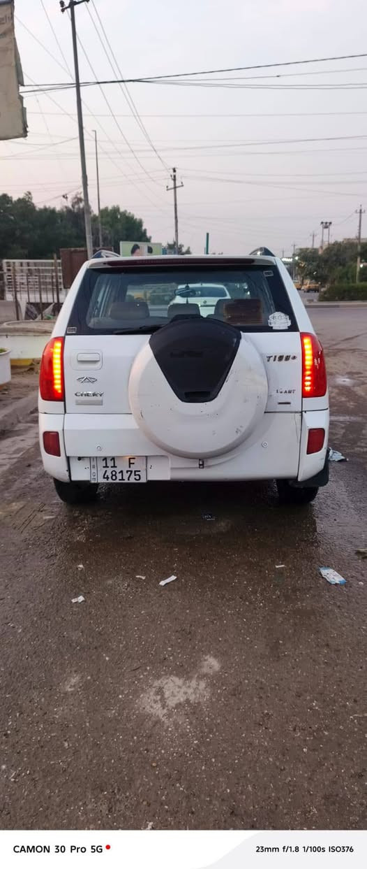 السلام عليكم
تيكو 2013 للبيع
كير ومكينةة مكفولات
صدر ٨٠ %
تبريدها امانة الله ثلج
بس صار بي عطل كهربائي الغازز بي وممنقص واي ليك مابي وديتها بدايته الشتة كالو شغلته كهربائي وماسويته
ينزل فلوس تصليحه من السعر
تدفه تشتغل
كهئربائياتها سليمه
تايراته نضاف
كشناته نضاف
دهن جديد
التيكو معروفه  مواصفاته.
فتحه
شاشه
تحكمات ستيرن
تدفه  كشنات
بلوجكتور
رقم بغداد بسمي السياره
سنويه جديده 
هزه جديده
رقم جديد
جامه جديده
بيها قطعتين صبغ فقط جاملغ امامي وجاملغ خلفي
مكانها بغداد البياع المواصلات
***********
سعرها 65 وبيها مجال
