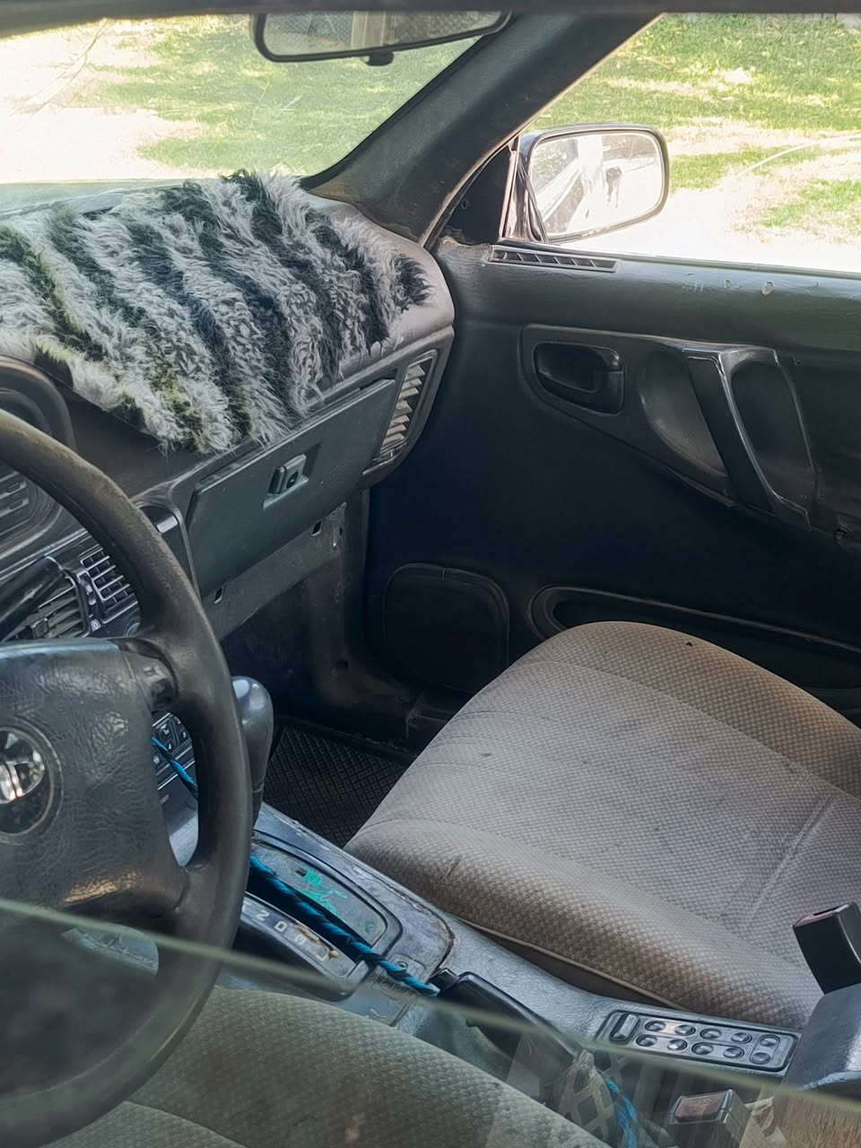 دايو برنس للبيع موديل 1994 رقم انبار الشعر 20 وبي مجال الرقم ***********
