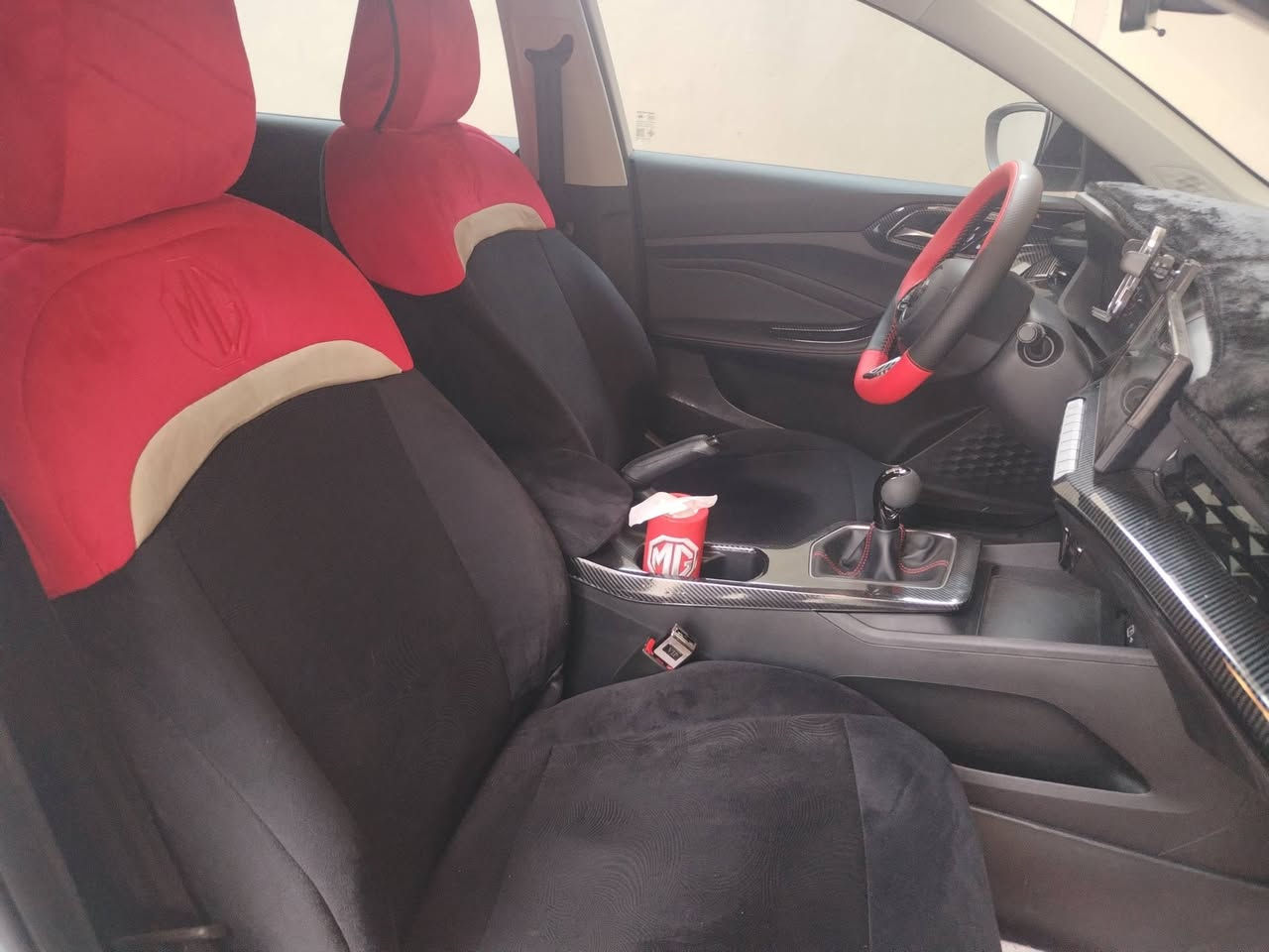 سلاو هاوریان
mg gt گیر عادی 2025کامل جواکاری بو کراوە 2500 رویشتووە 
بی بویاغ بی سارد بی چال 
***********
