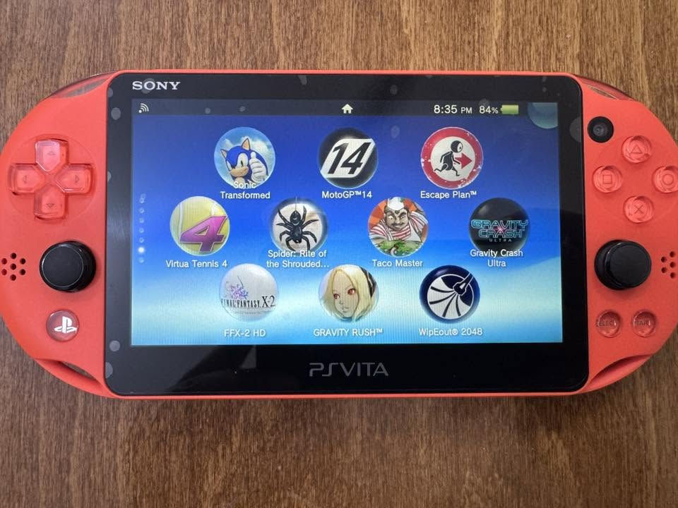 Psp vita slim 2000فول نظافه
* الجهاز نظيف جداً وخالٍ من الأعطال مع الضمان
* مهكر ويعمل بكفاءة عالية
* شاشة وجسم الجهاز بحالة ممتازة لون مميز 
* بطارية جيدة جدا
* مع ذاكرة 128GB اصلي محملة بالألعاب جهاز لمس وكاميرا مع واي فاي لتنزيل اي لعبة من المتجر 
* مناسب لعشاق الألعاب الكلاسيكية والحديثة
مع لاصق شاشة وظهر 
مع يده لعب 
مع حقيبة اصلية 
وكيبل الشحن منفذ صغير 
مع صور كاملة وفديو موضح للجهاز ارسله واتساب 
العنوان بغداد الكرخ ***********
السعر 275
