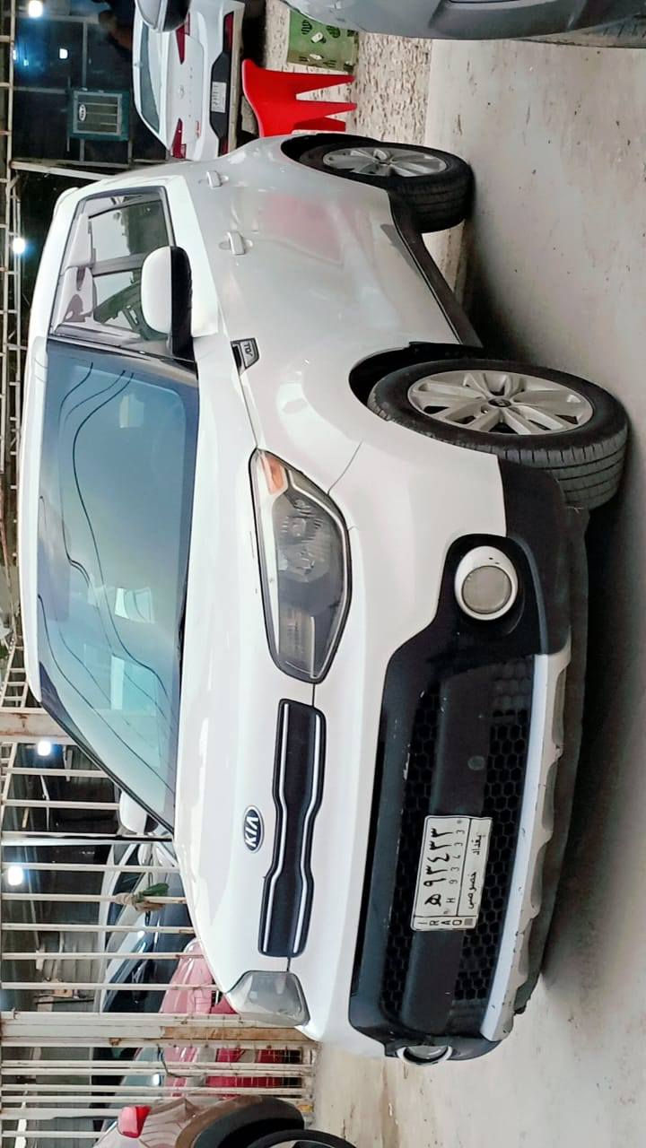 صول موديل ١٧ وارد امريكي مكينه ٢٠٠٠ حادث جاملغ وبنيد سياره جاهزه من كلشي مكينه وكير وحداديه وتبريد تخم تاير مكانها حله بابل 
معرض الخفاجي لتجاره السيارات الحديثه 
للستفسار ***********
ترهم بمقدمه ٧٥ ورقه والباقي اقساط
