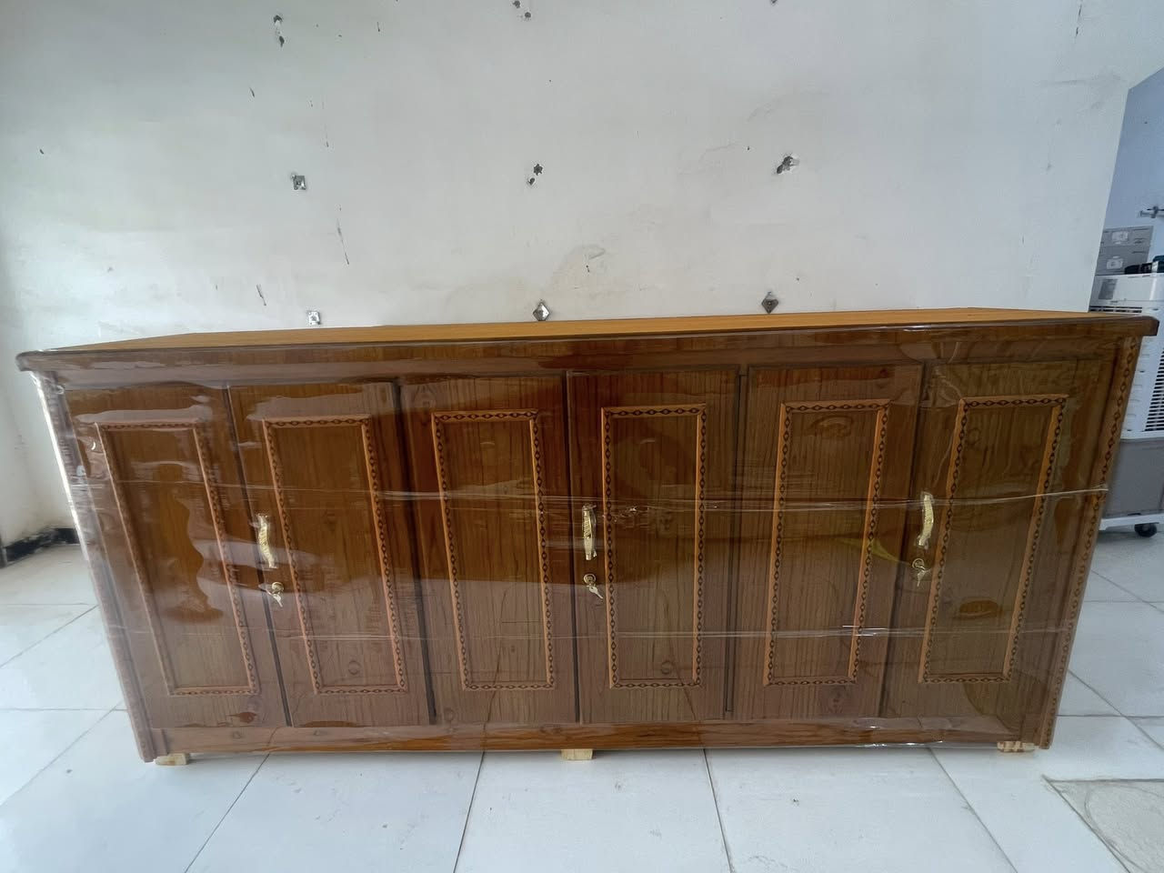 واتساب ***********
