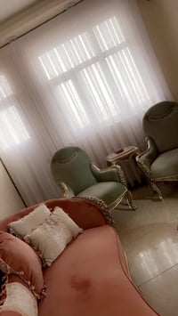 كنب • صالون • أثاث